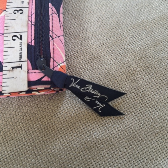 Vera Bradley Pink Patterned Women's Bag - Picture 9 of 10